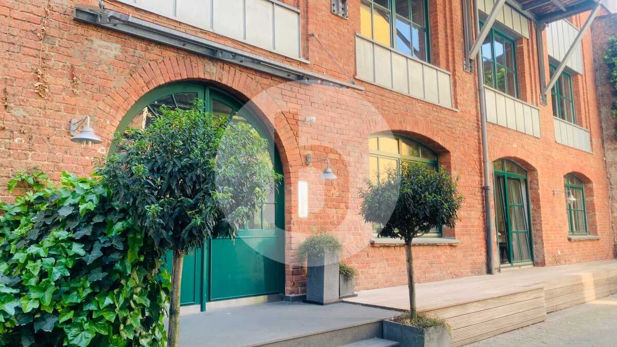 Loftfläche im Hinterhof